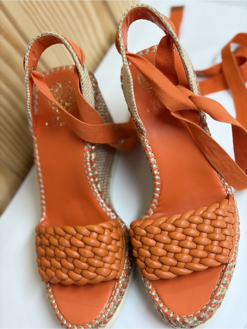 VINCE CAMUTO - Women Bryleigh Woven Espadrille Wedge Sandals in Orange. 9.5 - Picture 5 of 11